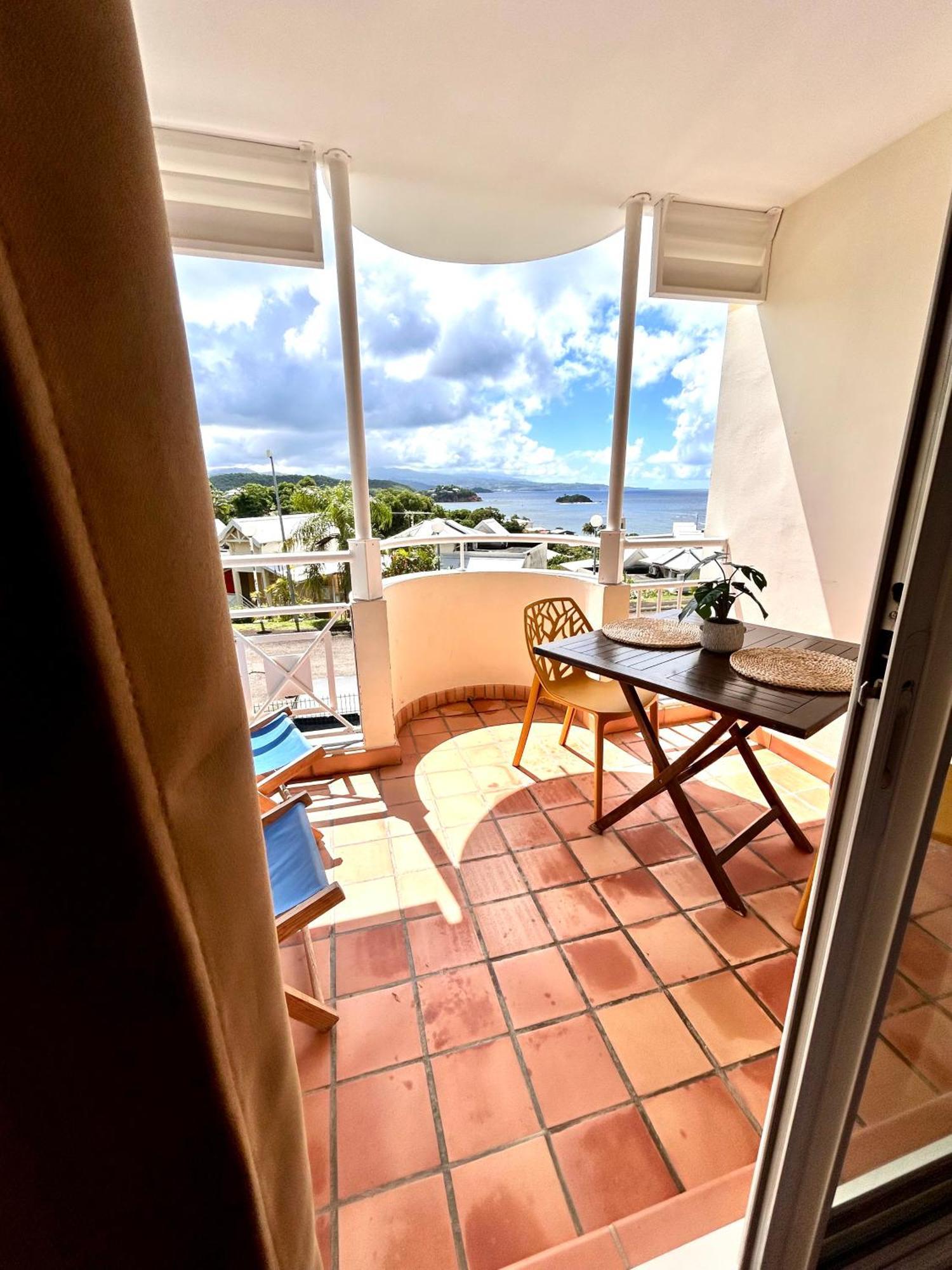 Charmant studio à la Résidence de la Baie La Trinité Exterior foto